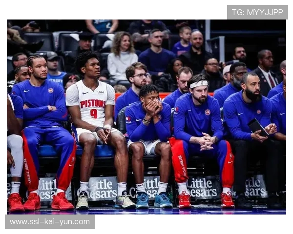 热火四连胜靠攻防均衡，鲍威尔36分诠释战术稳定性价值